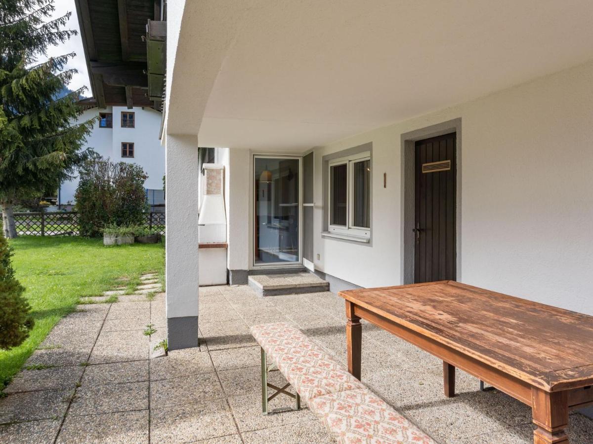 Spacious Chalet In Maishofen Near Forest 외부 사진